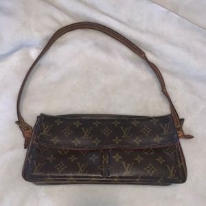LOUIS VUITTON VIVA CITE